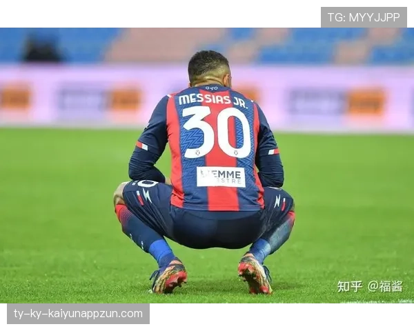 AC米兰攻防转换失衡问题凸显，进攻效率受制于中场衔接不畅