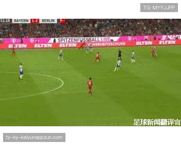 哈维本赛季如何通过前插与直塞改变节奏撕开防线